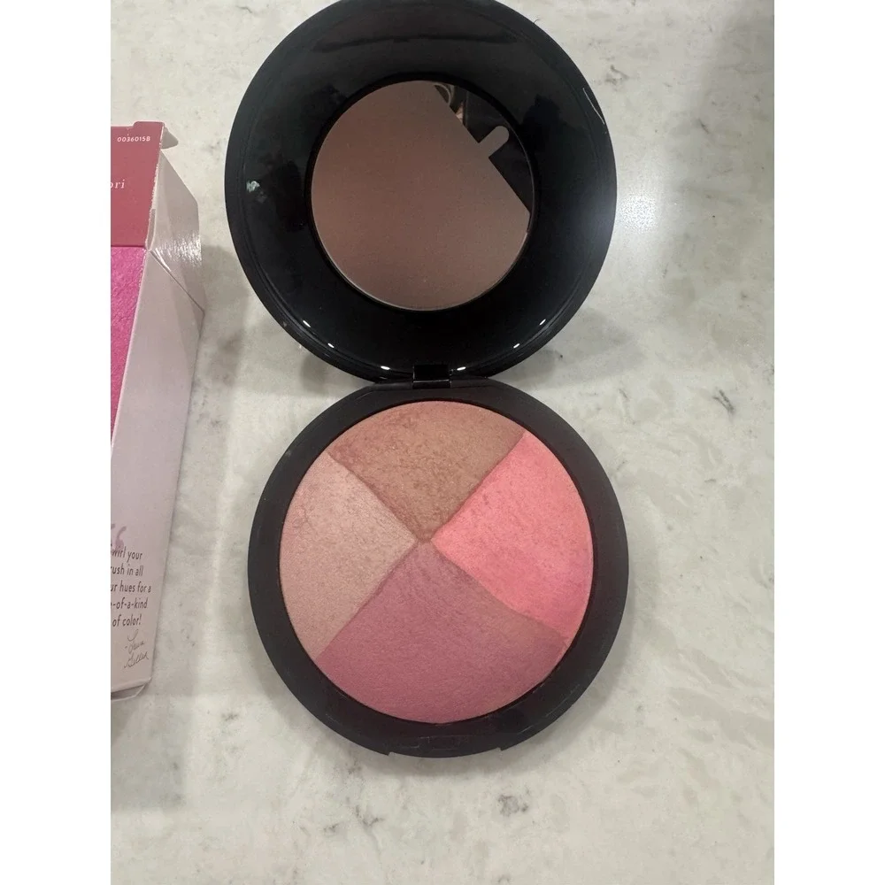 Laura Geller Baked Blush Quad 0.7 Oz New In Box Catalina Amalfi Maui Capri